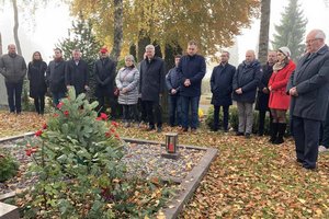 Allerheiligen: Kranzniederlegungen an Klagenfurter Friedhöfen. Foto: SPÖ Kärnten