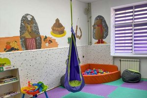 Der neu eingerichtete Kinderclub im Krankenhaus in Czernowitz. Foto: KK