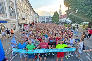 Der Klagenfurter Altstadtlauf startet erneut mit Start und Ziel am Neuen Platz. Foto: Pessentheiner