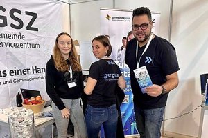 Team des Gemeinde-Servicezentrum (GSZ) an ihrem Messe-Stand. Foto: Gemeindeservice-Zentrum