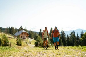 Auf der Alm: mit Abstand der beste Urlaub. Foto: Urlaub am Bauernhof Österreich