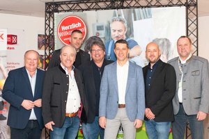 Das neu gewählte Präsidium der Gewerkschaft Bau-Holz. Foto: Martin Steiner