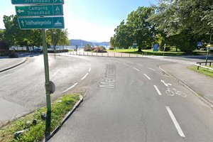 Kreuzung Friedelstrand/Metnitzstrand erhält Minikreisverkehr. Foto: Google Street View