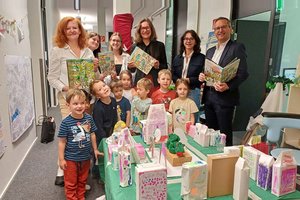 Wimmelbuch „Lindi besucht die Stadt“ jetzt in allen städtischen Kindergärten! Foto: Büro Petritz