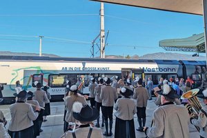 Mit der Westbahn zum Villacher Kirchtag: Gratis Kirchtagsherz für Fahrgäste. Foto: digitallotsen